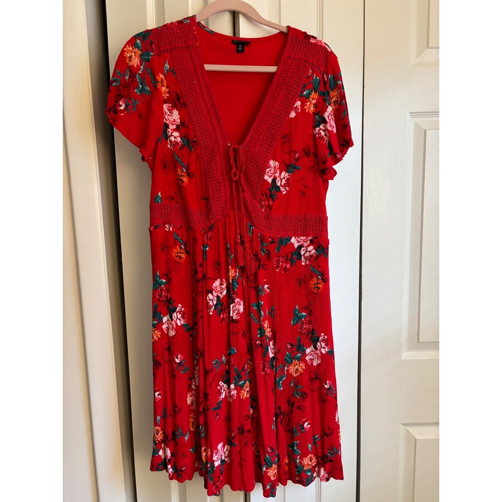 Torrid Red Floral Crochet Trim Fit & Flare Dress Size 0 (14/16) - Picture 3 of 7